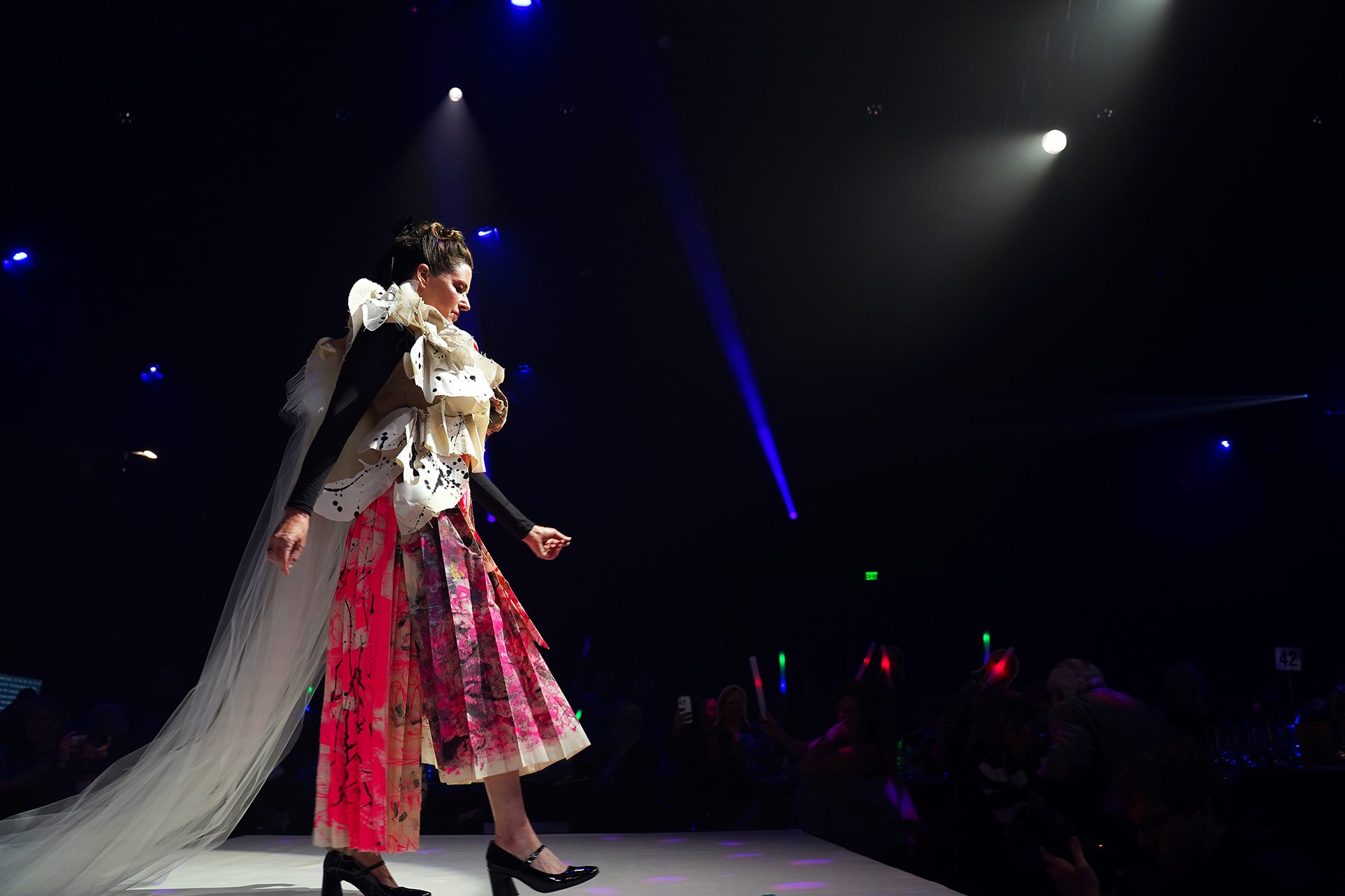 Lynn Hubbard models found fashion at the 2025 Art for All Ball.